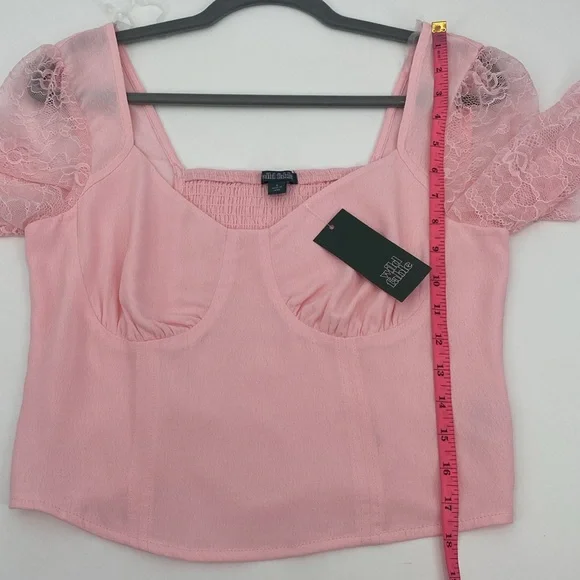 Wild Fable Pink Cropped Long Sleeve Lace Top Size Small - Picture 10 of 10